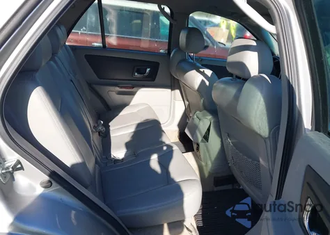 2004 Cadillac Srx Standard z USA, uszkodzony, nr VIN 1GYEE637340166600